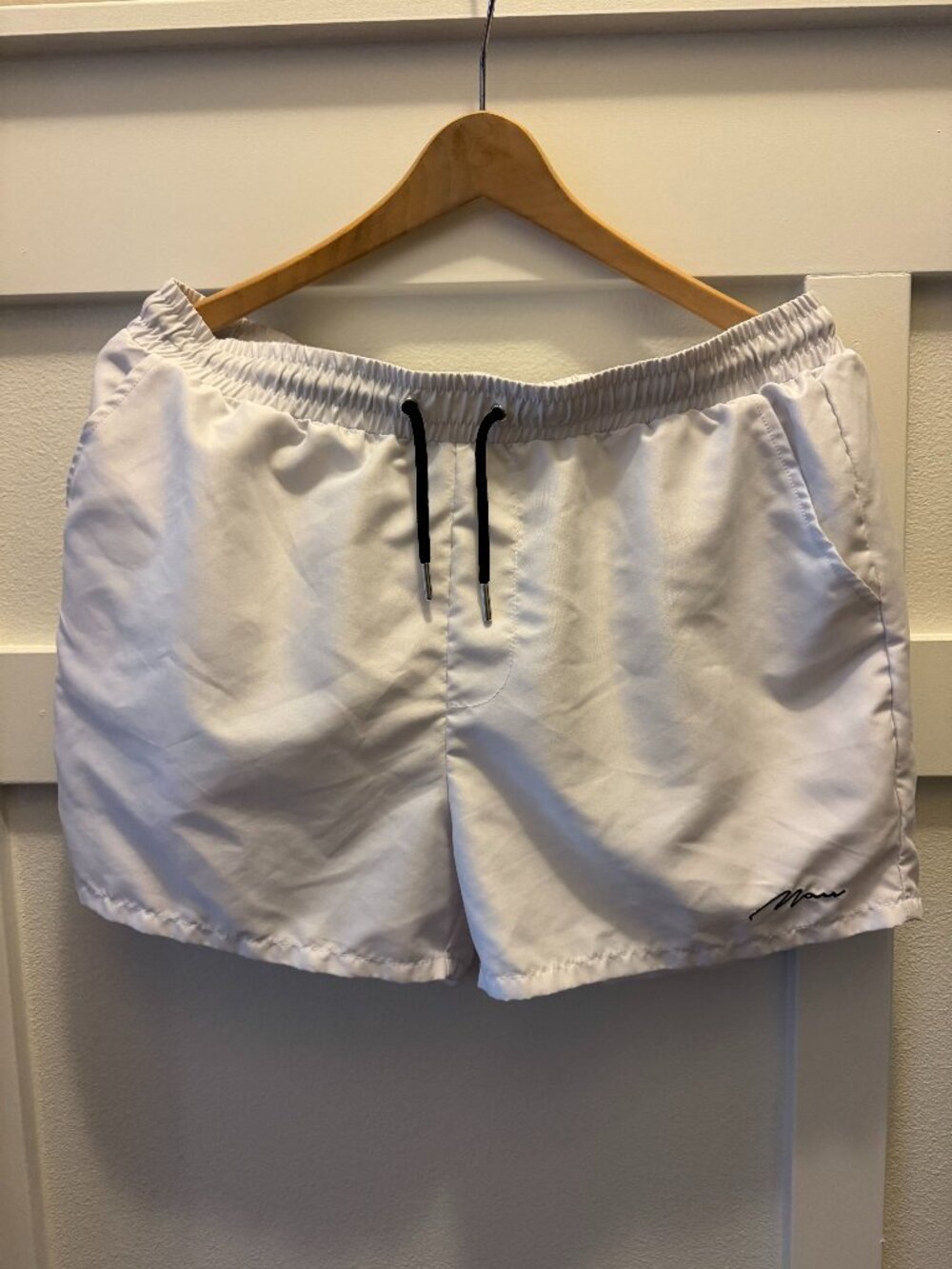 BOOHOOMAN Men's Performance Shorts - Large